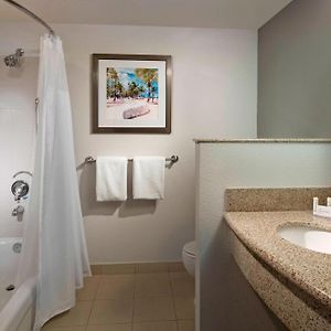 King Room Mobility or hearing accessible